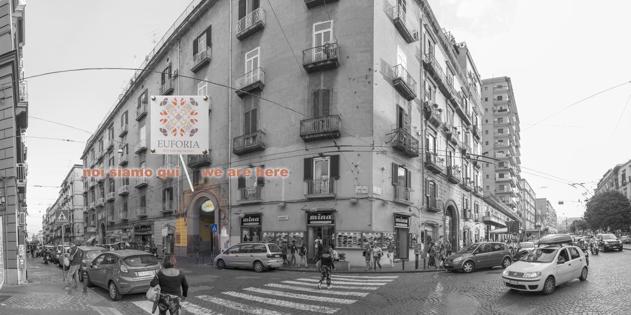 לינה וארוחת בוקר Euforia Napoli - Tre Sedi - Three Locations מראה חיצוני תמונה